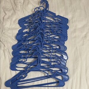 Set of 30 Blue Plastic Hangers